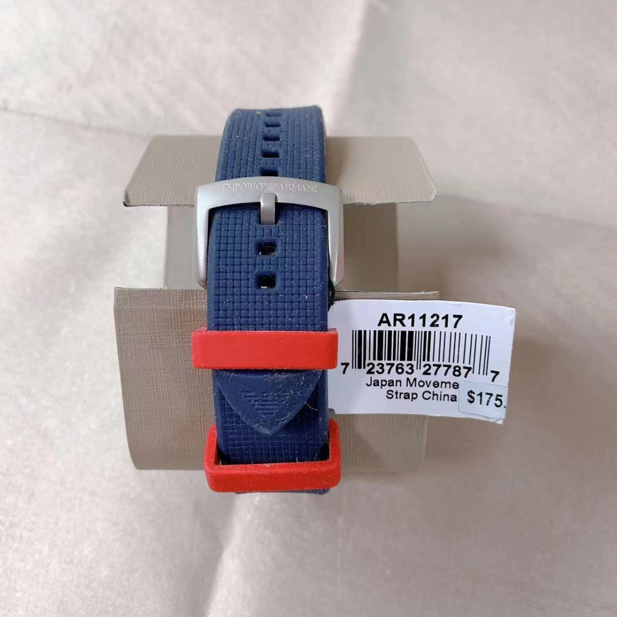 Emporio Armani AR11217 Men's Three Hand Date Blue Silicone Watch Emporio Armani AR11217 Men's Three Hand Date Blue Silicone Watch